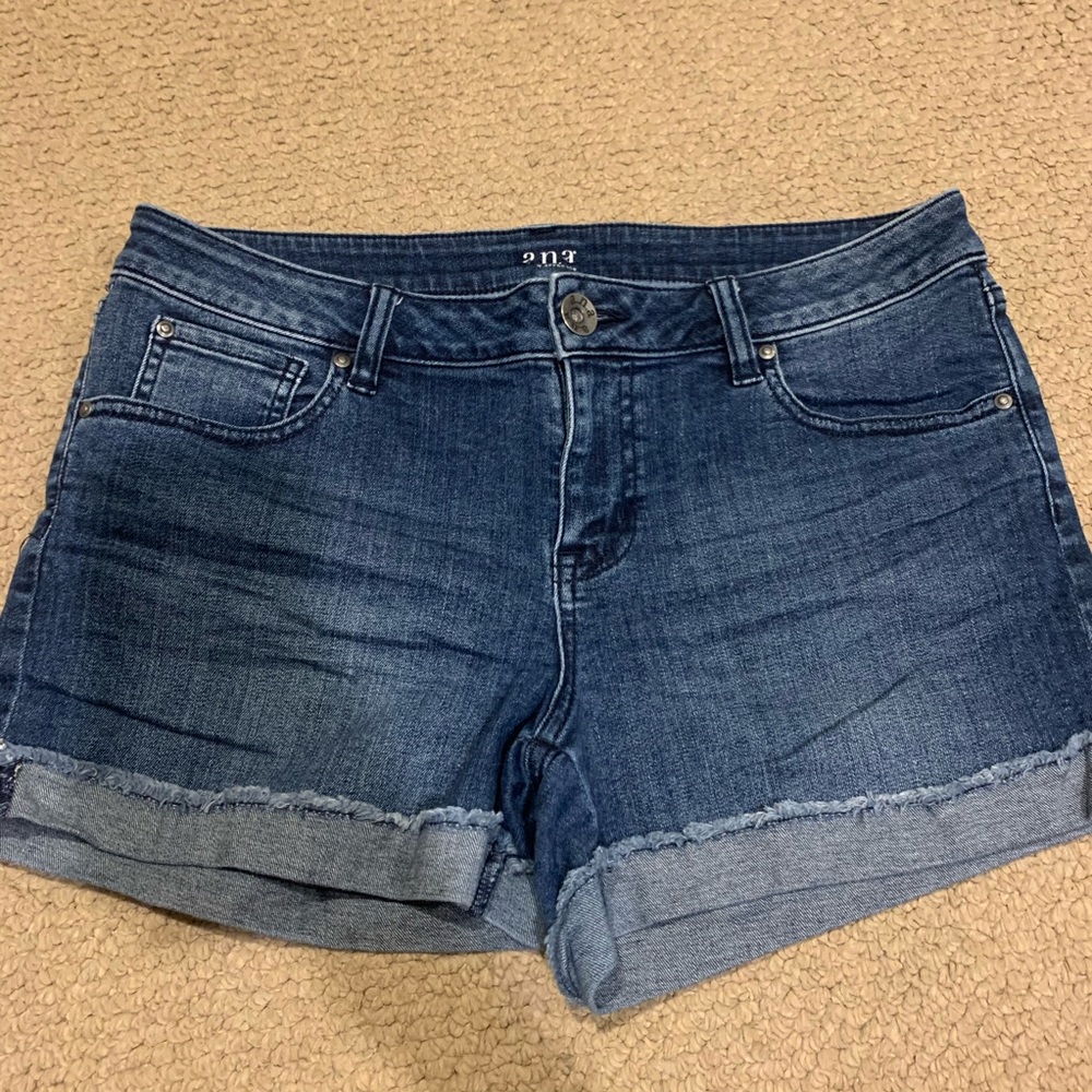 a.n.a. women’s Jean Shorts
